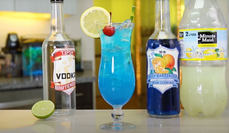 cach-lam-cocktail-blue-lagoon-tuoi-mat-vo-cung-bat-mat-202207290821389337