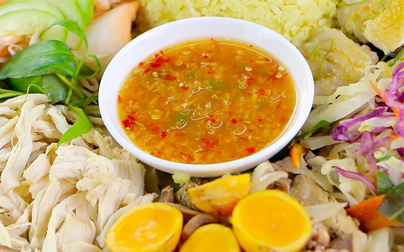 x-cach-pha-nuoc-cham-vit-luoc-ngon-chuan-vi-tai-nha-202205160137127407